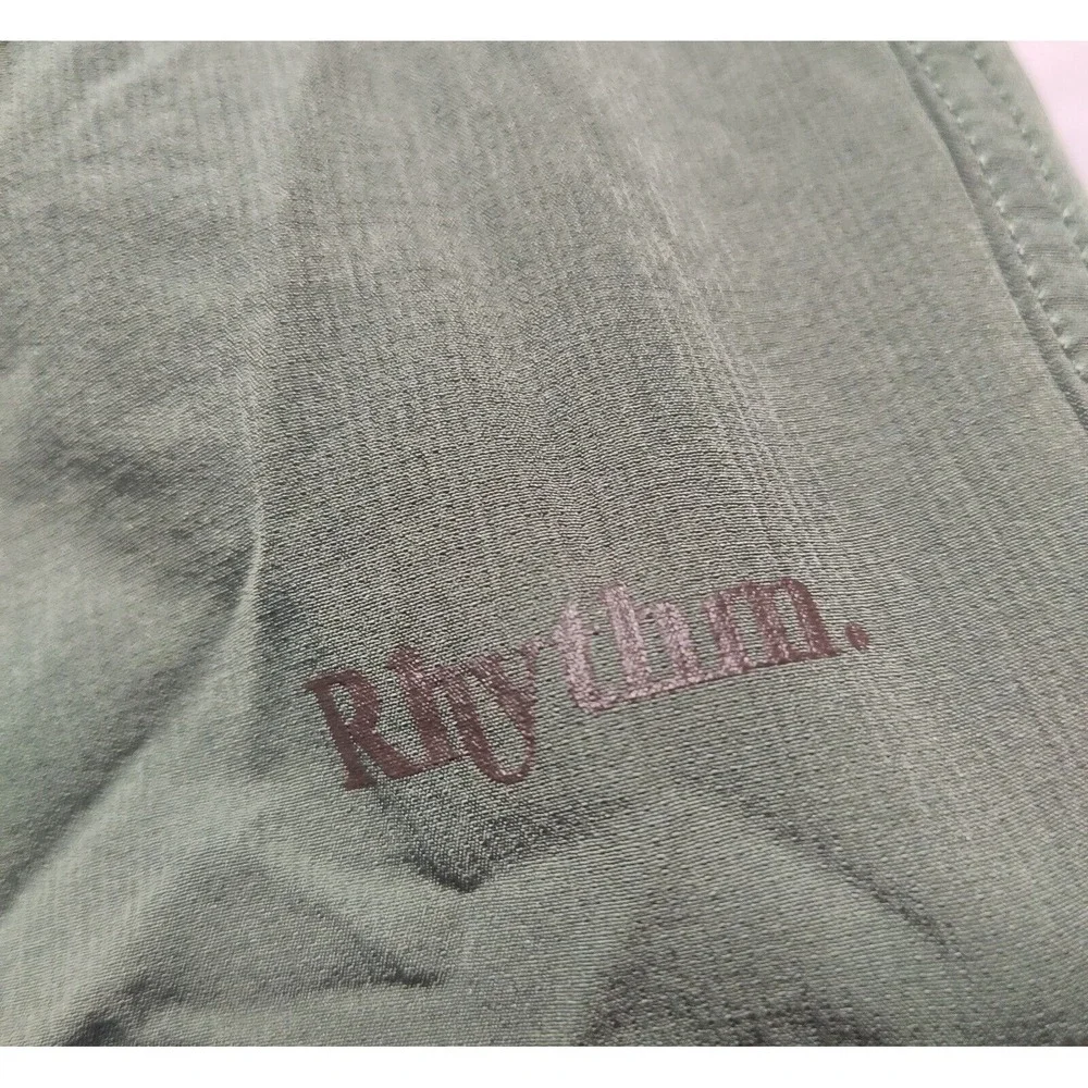 RYHTHM Men Size 32 Green Nylon‎ Stretch 7